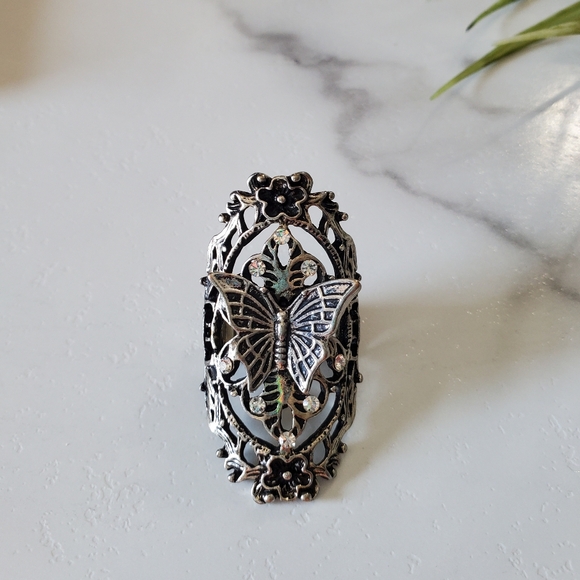 Large Butterfly Antique Silver Tone Adjustable Band Ring 💥3 for $24💥 - Picture 3 of 12